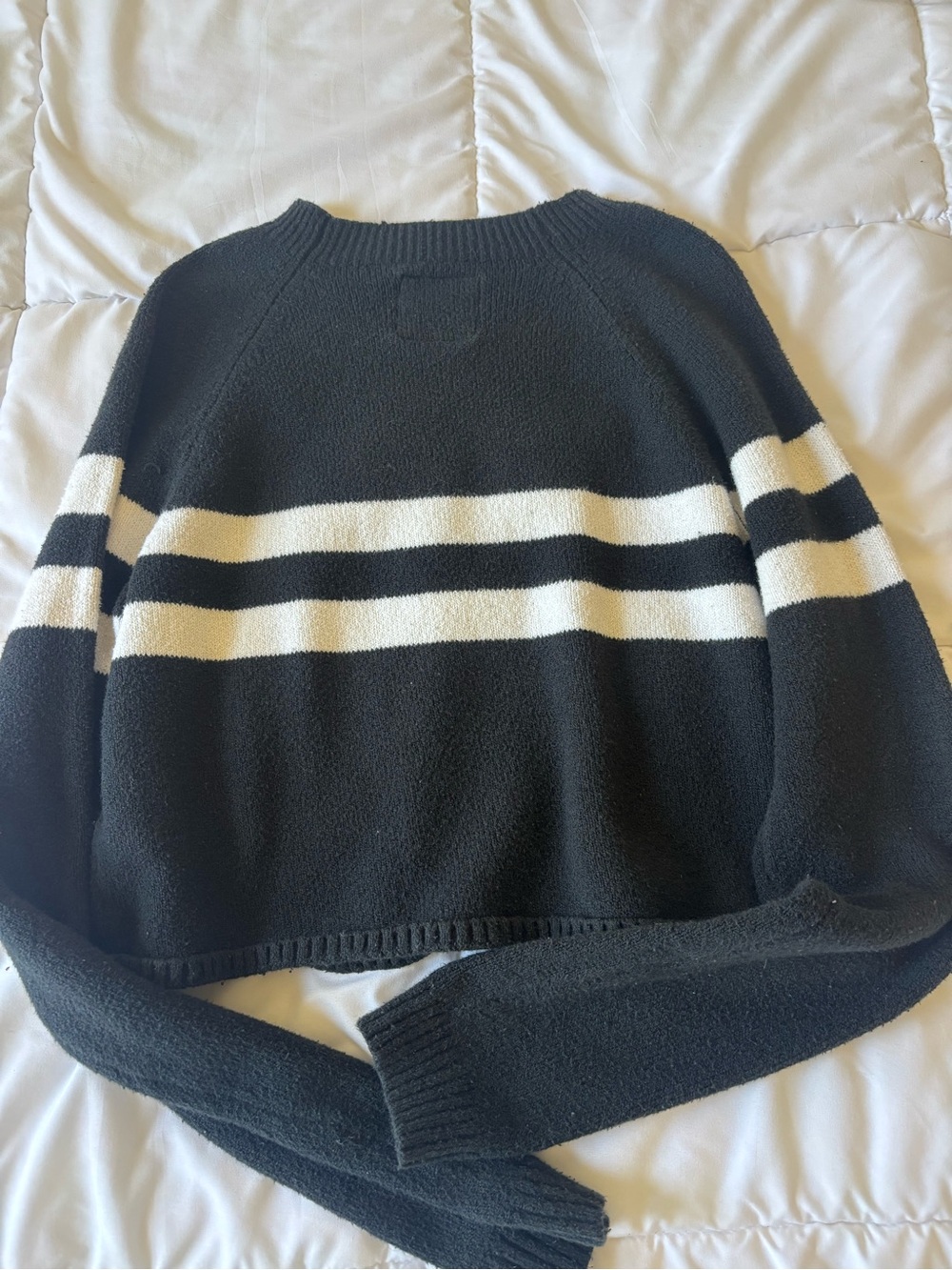 Hollister Black Sweater with Cream Stripes - Crewneck - Picture 2 of 3